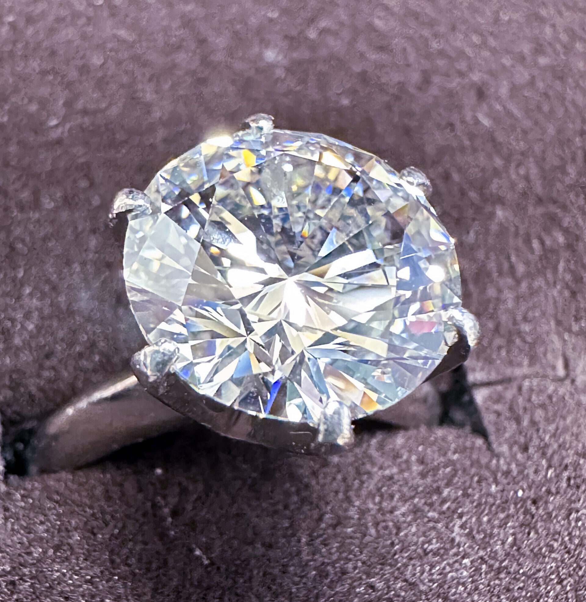 買取】指輪 Pt900 ダイヤモンド 5ct - 名古屋で質屋・買取なら創業86年
