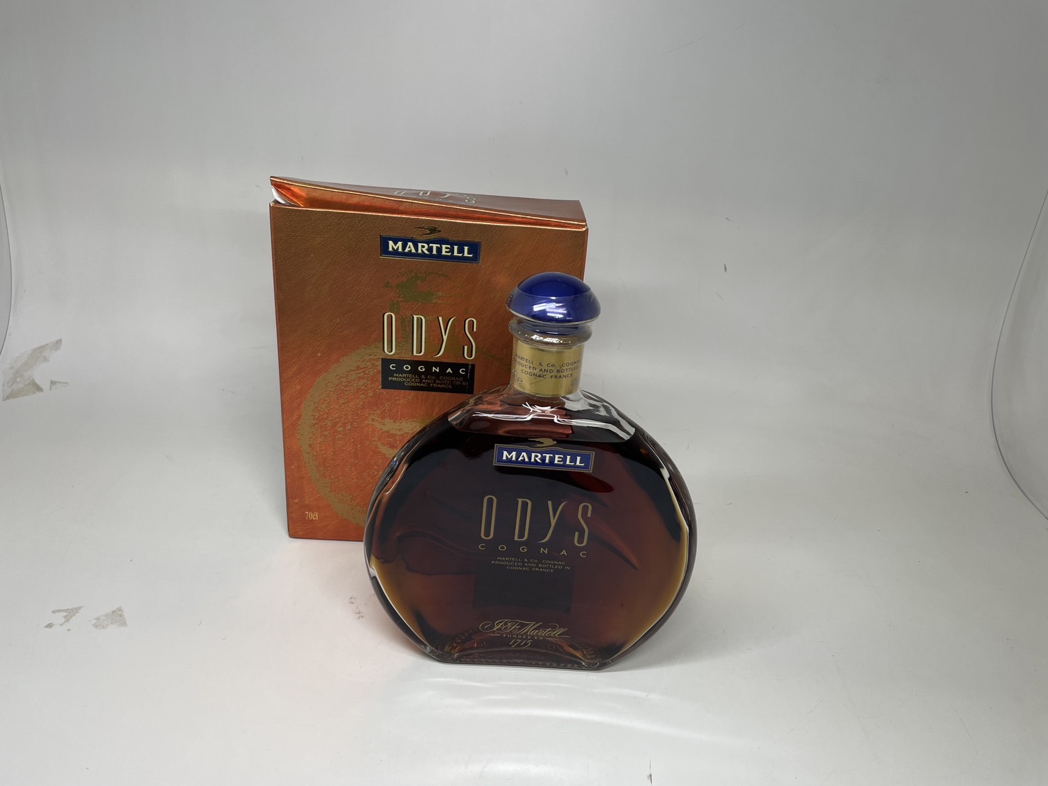 買取】MARTELL ODYS マーテル オディス 700ml 古酒 ブランデー コニャック - 名古屋で質屋・買取なら創業86年の質屋鈴木