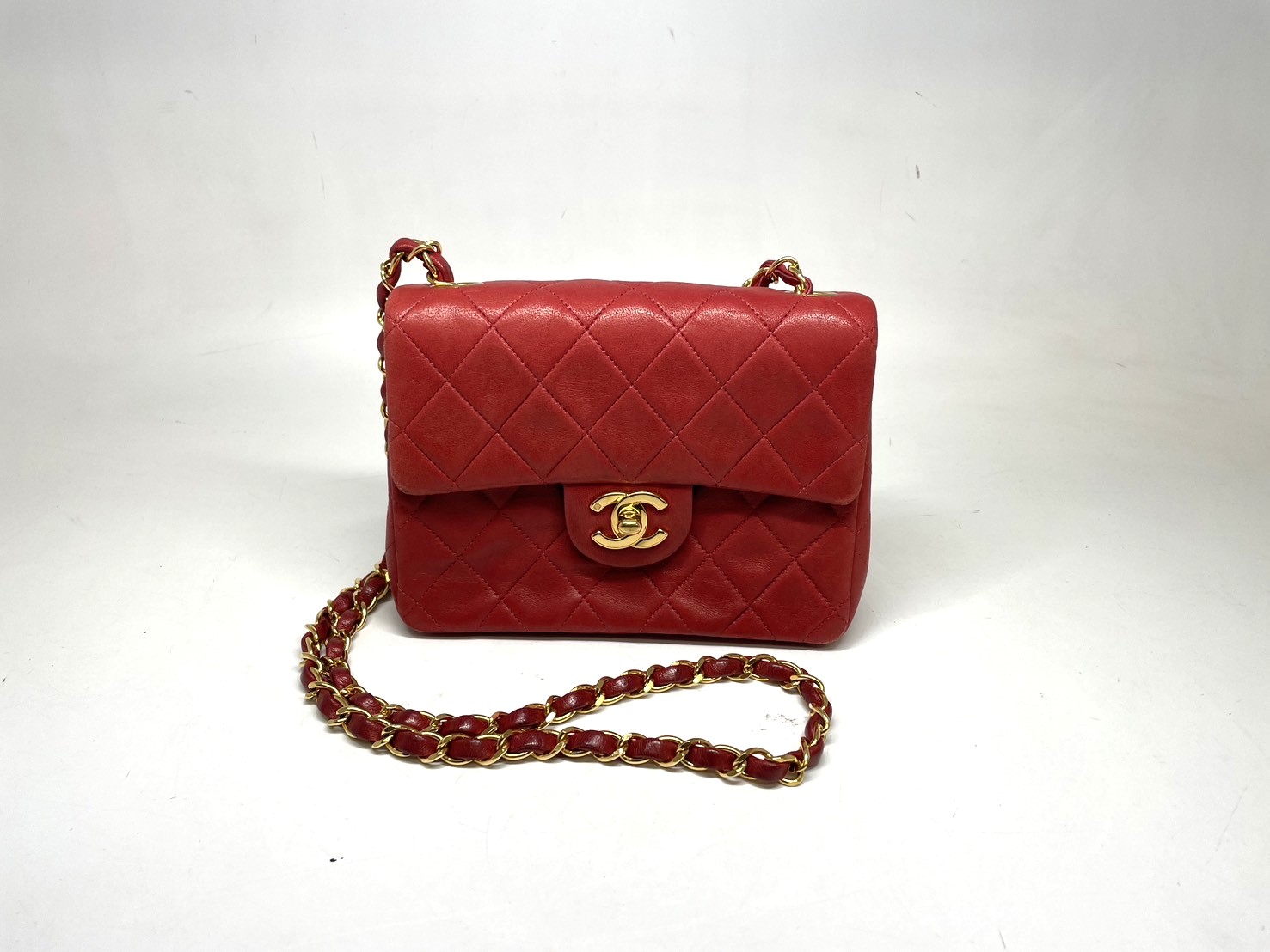 【CHANEL】ミニミニ マトラッセ 赤 ヴィンテージ 名古屋で質入・買取なら創業90年の質屋鈴木