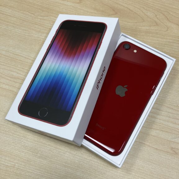 【買取】Apple iPhoneSE3 64GB RED