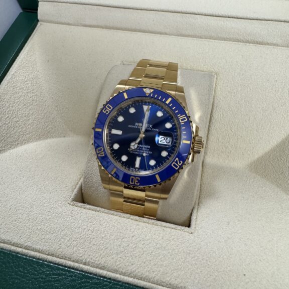 【買取】ロレックス　サブマリーナ　126618LB　保2022年10月