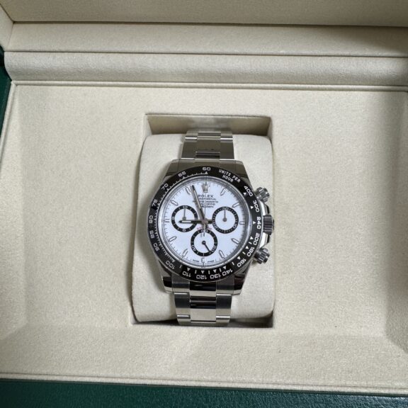 【質預かり】ロレックス　デイトナ　126500LN　白文字盤　コマ調整なし　箱　保2025年3月