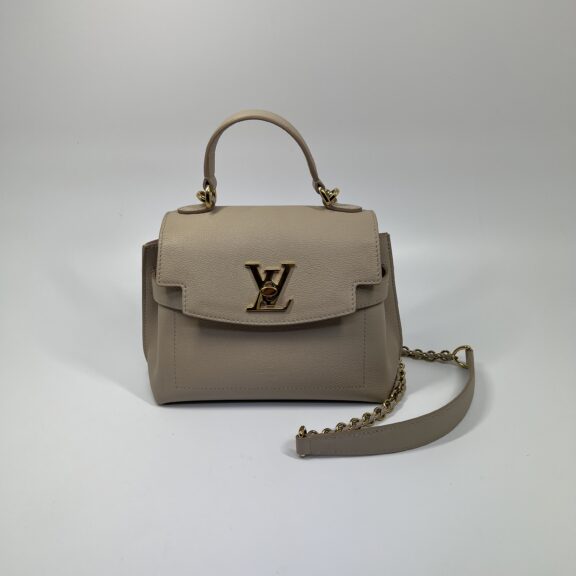 【出張買取】ルイヴィトン　M21052　ロックミー・エヴァーMINI　箱　布袋　ストラップ付