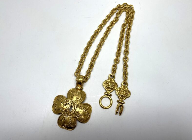 【買取】シャネル　アクセサリー ペンダントネックレス　